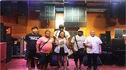 非洲客戶來訪爵士龍音響廠家 并采購線陣音響